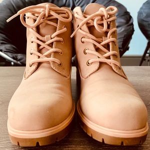 Pink, faux-suede, hiker boots!